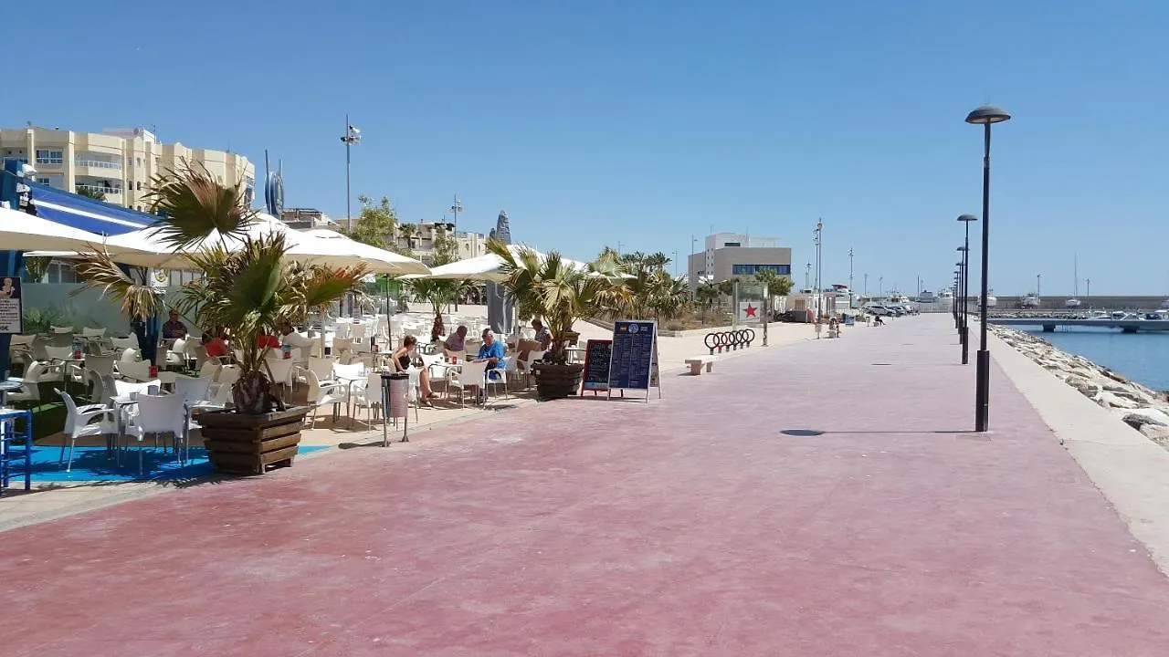 Homes Of Spain, Al Andalus Residencial Reda Con Vistas Piscina Y Wifi Playas de Vera Spain